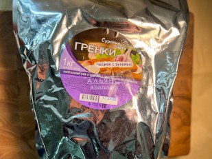 Кета (чипсы): Деревенские гренки со вкусом чеснока и зеленью (Сурские)