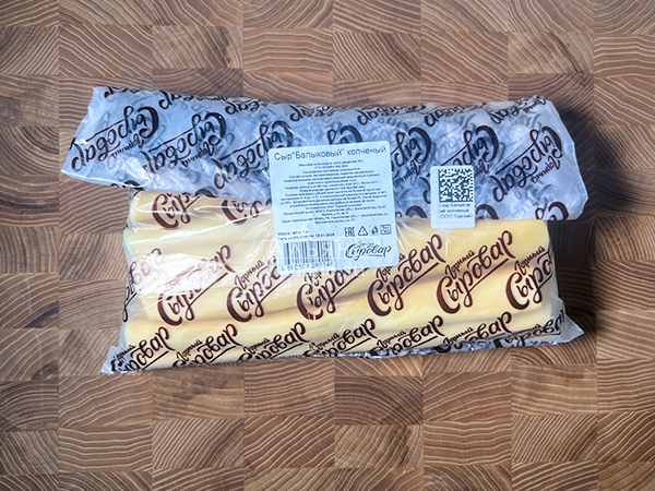 Сыр 1 кг ГОРНЫЙ СЫРОВАР (Балыковый копчёный) в Дзержинске