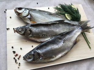 Арахис со вкусом бекона: Плотва вяленая